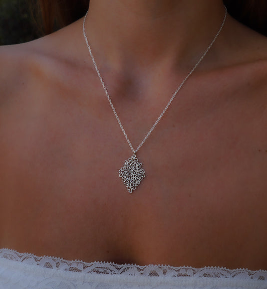 Lace Pendant Silver