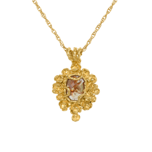 Diamond Rosarium Amulet
